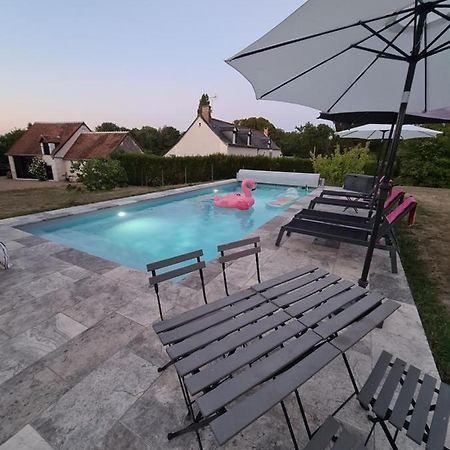 Le Pressoir De La Metairie Villa Francueil Luaran gambar
